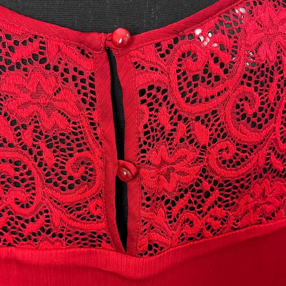 1011 I.N. Studio Red Lace Detail Blouse w/flare sleeves - Picture 6 of 10